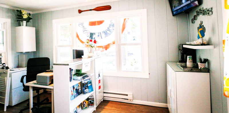 Avenue Motel (Dancz Motel) - From Web Listing (newer photo)